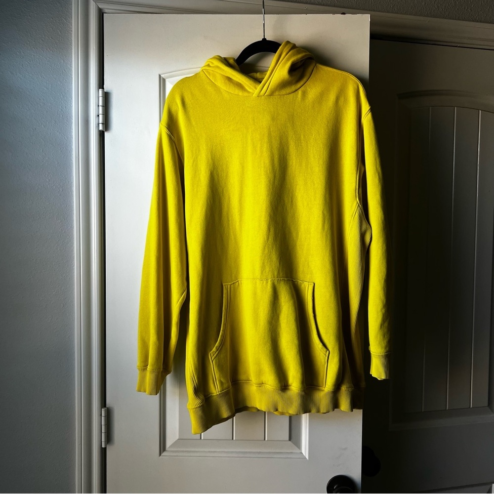 Aerie Bright Yellow Hooded Sweatshirt Medium